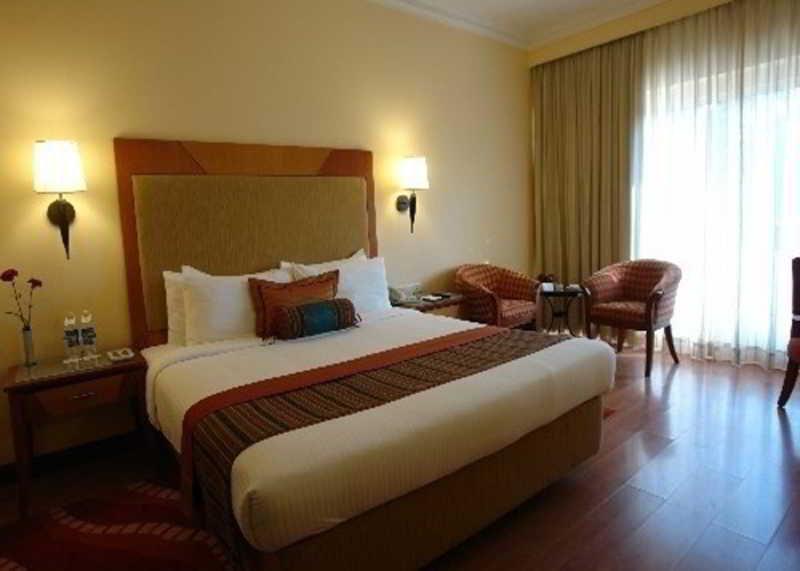 Peerless Hotel Хайдарабад Экстерьер фото